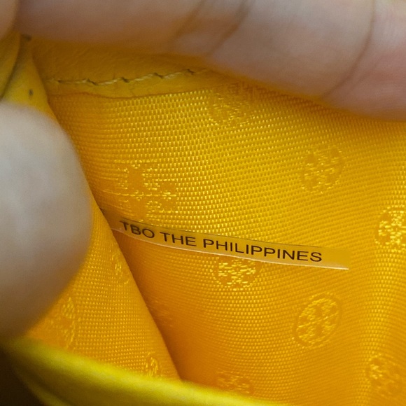 Tory Burch Britten chain wallet Crossbody bag - Picture 8 of 8